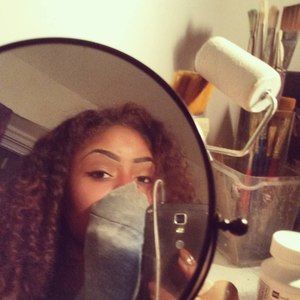 Meet your Posher, Monique